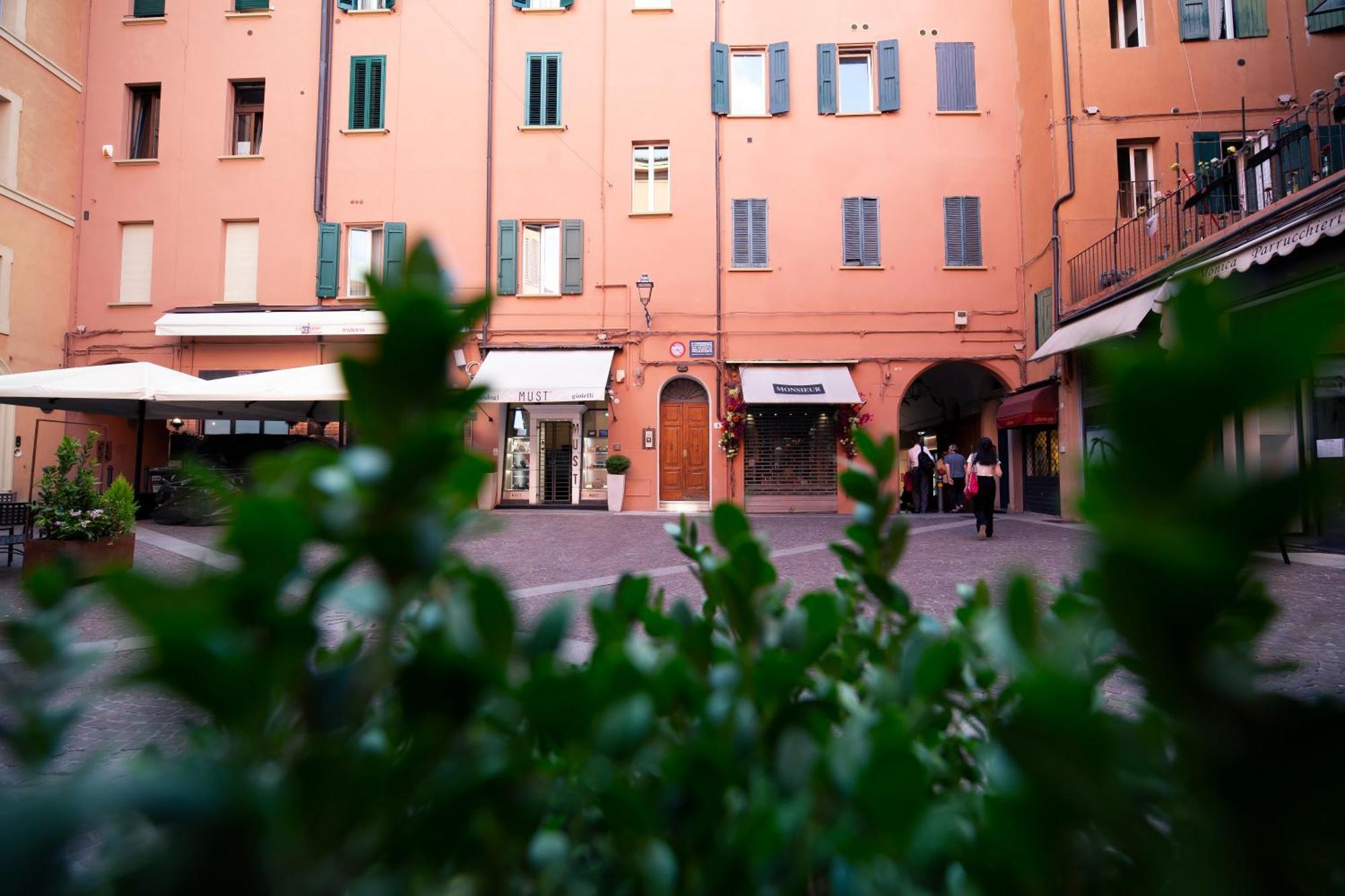 Tesoro De Galluzzi Bologna Exteriör bild