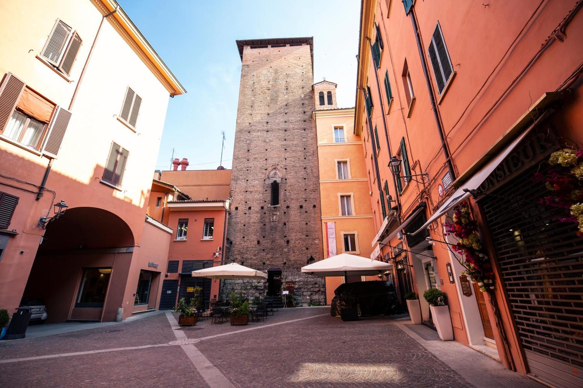 Tesoro De Galluzzi Bologna Exteriör bild