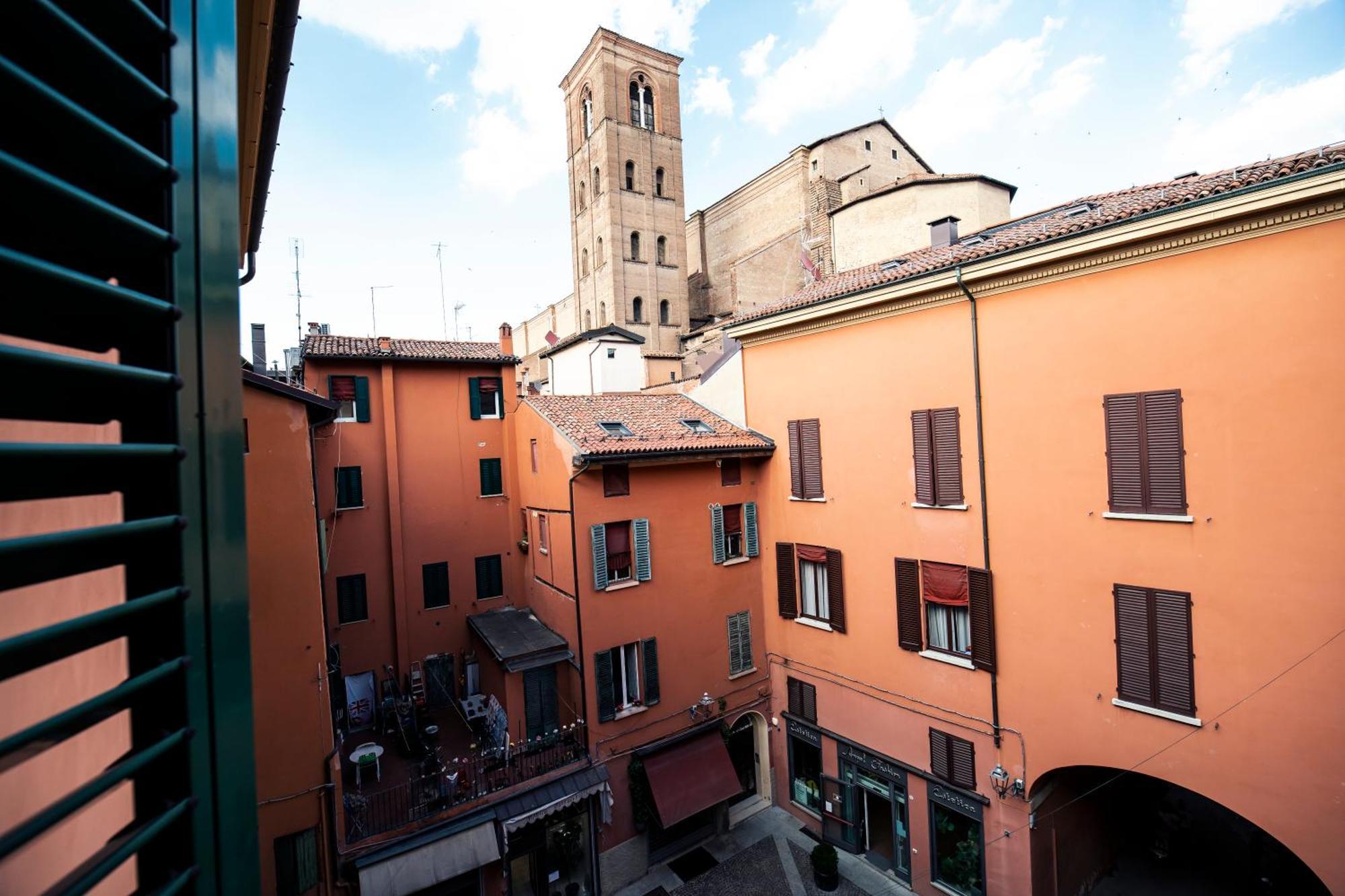 Tesoro De Galluzzi Bologna Exteriör bild