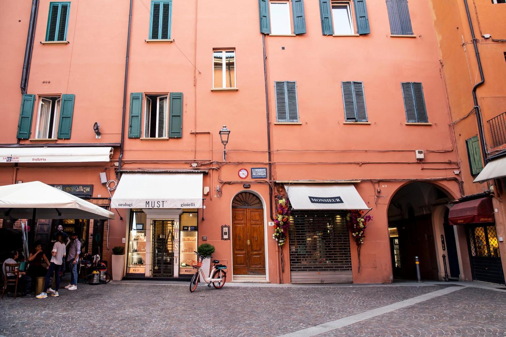 Tesoro De Galluzzi Bologna Exteriör bild