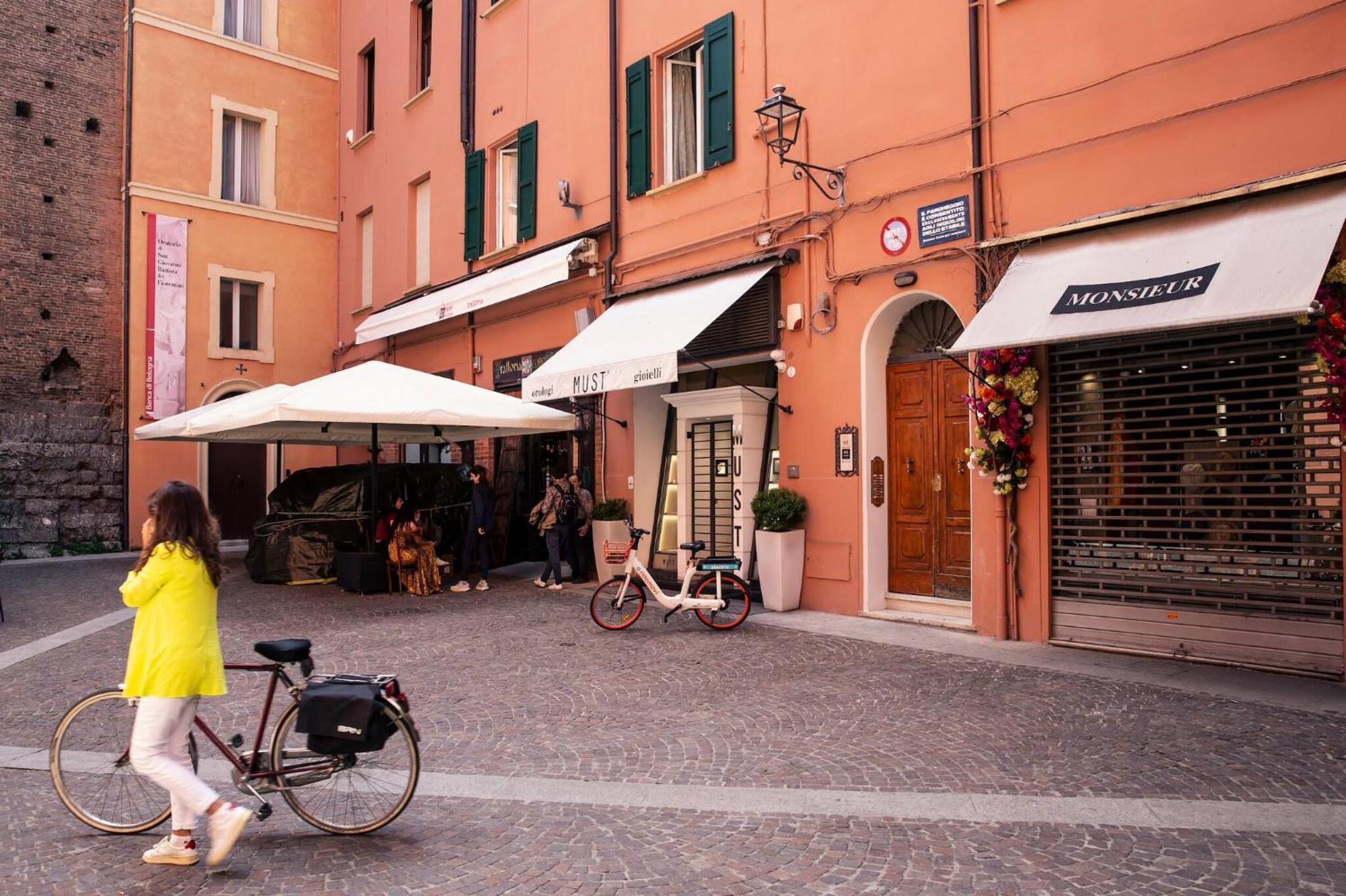 Tesoro De Galluzzi Bologna Exteriör bild
