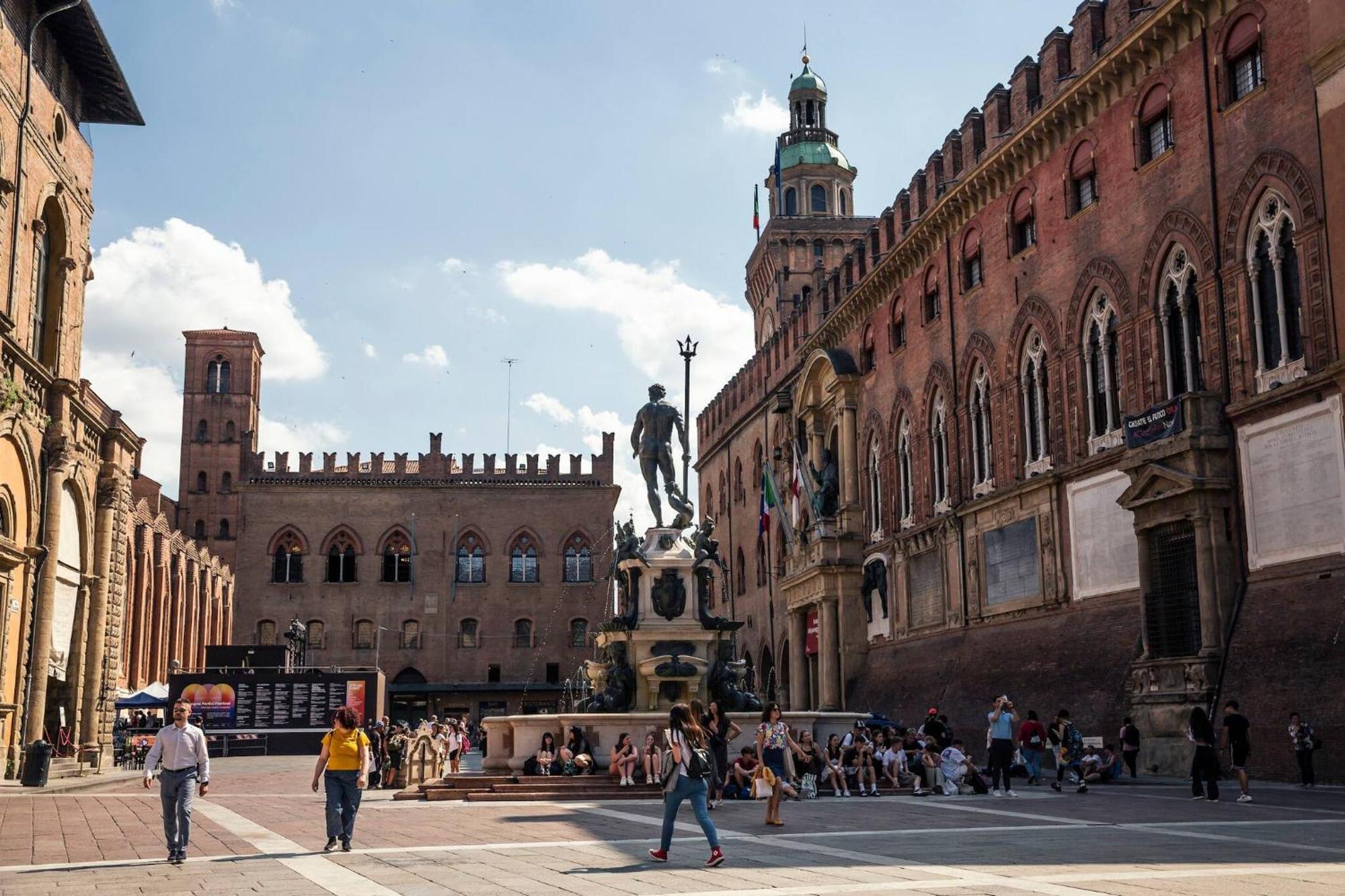 Tesoro De Galluzzi Bologna Exteriör bild