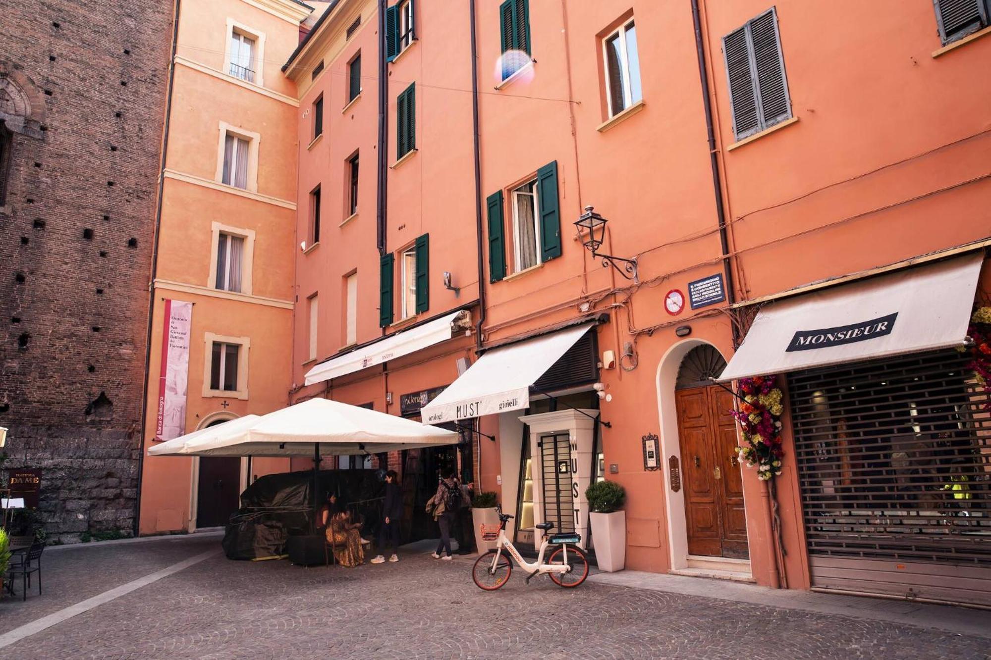 Tesoro De Galluzzi Bologna Exteriör bild