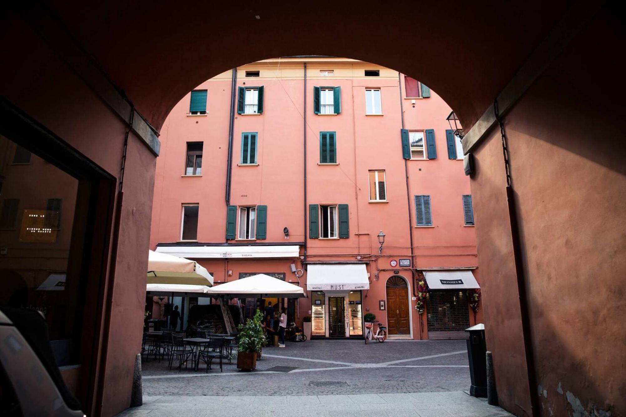 Tesoro De Galluzzi Bologna Exteriör bild