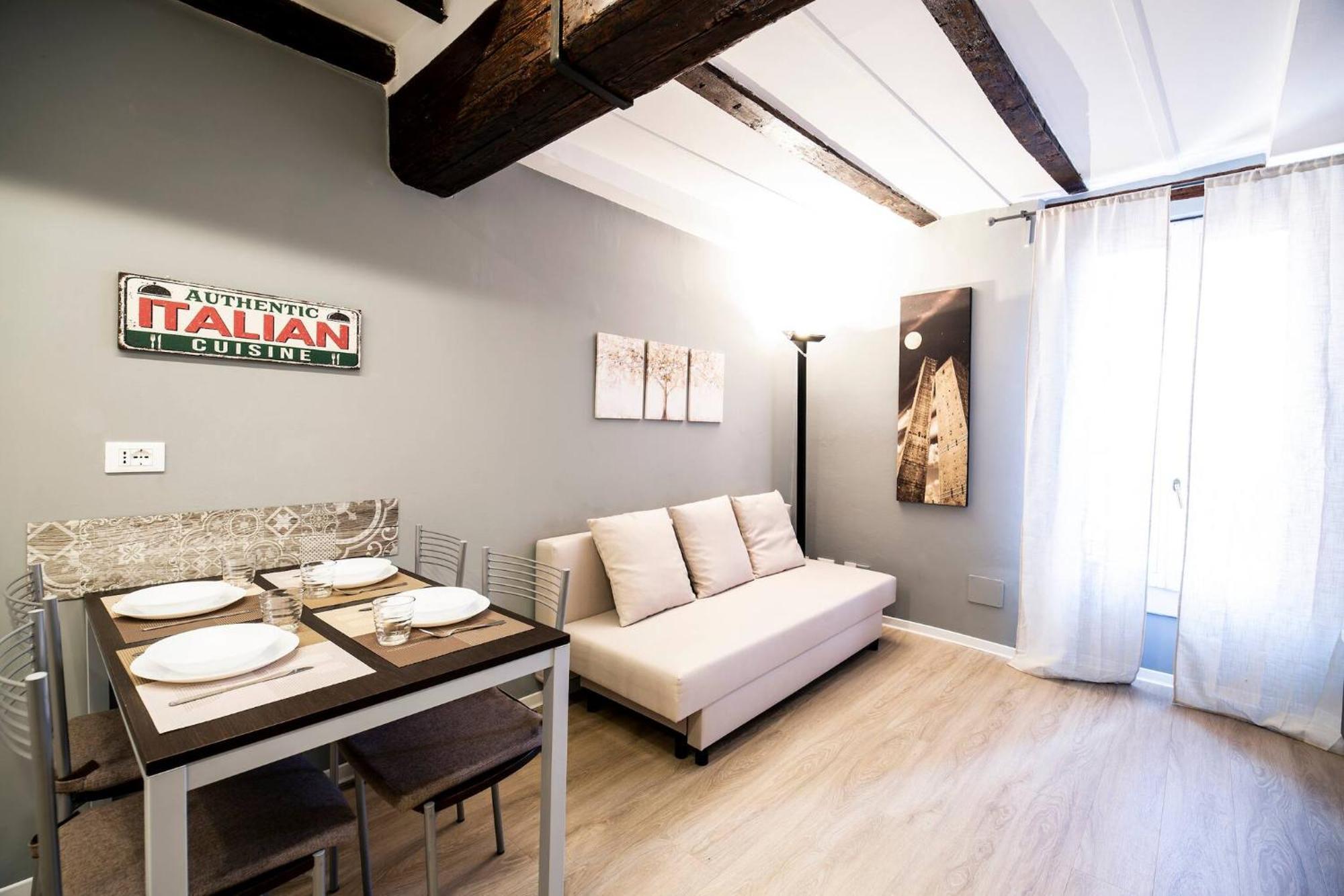 Tesoro De Galluzzi Bologna Exteriör bild